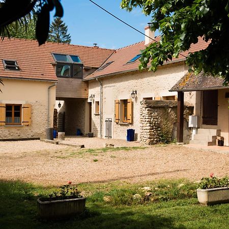 Au Bonheur Des Retrouvailles Hotel Denonville Buitenkant foto